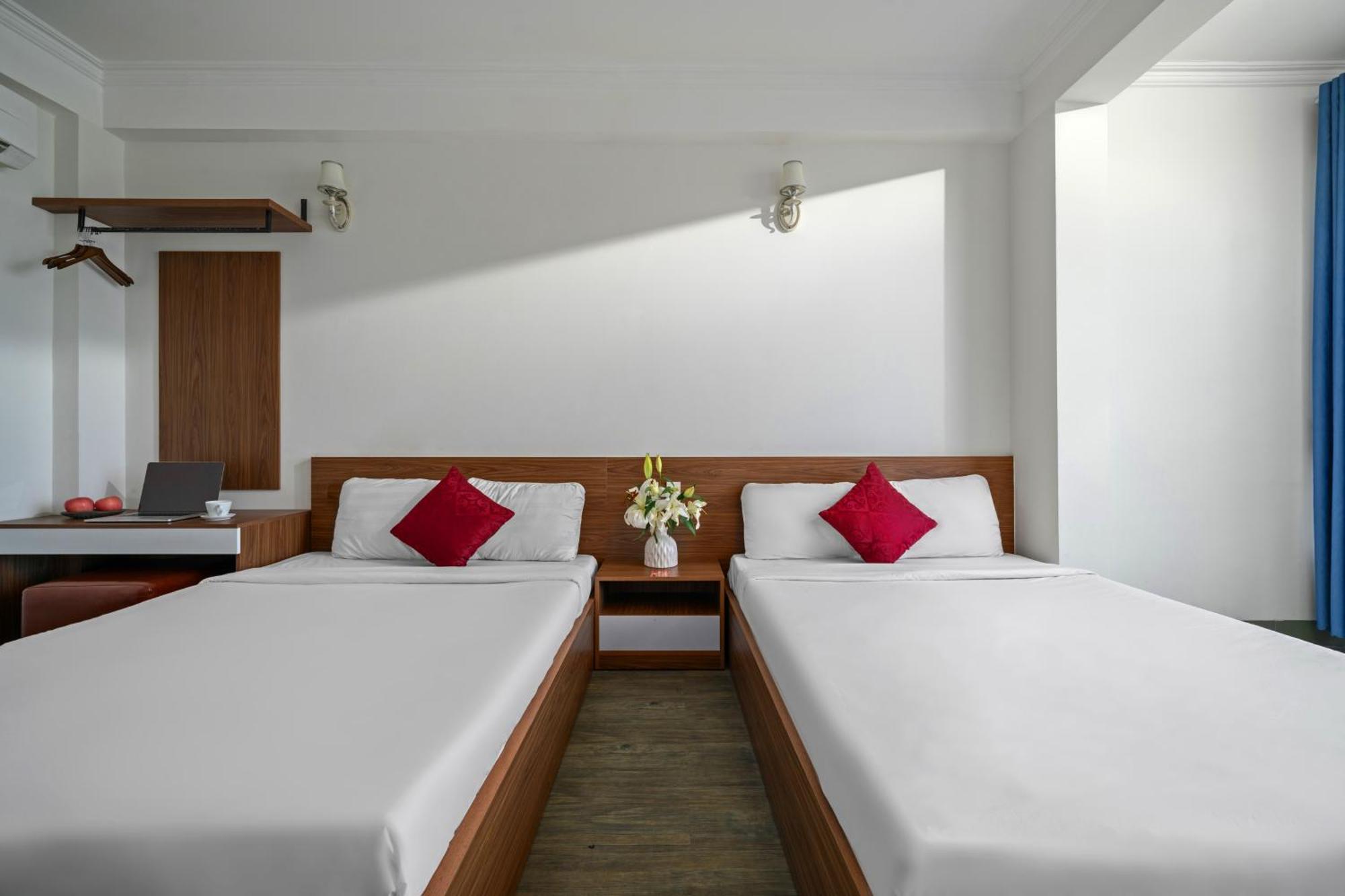 Khach San Nami Nha Trang Hotel Bagian luar foto